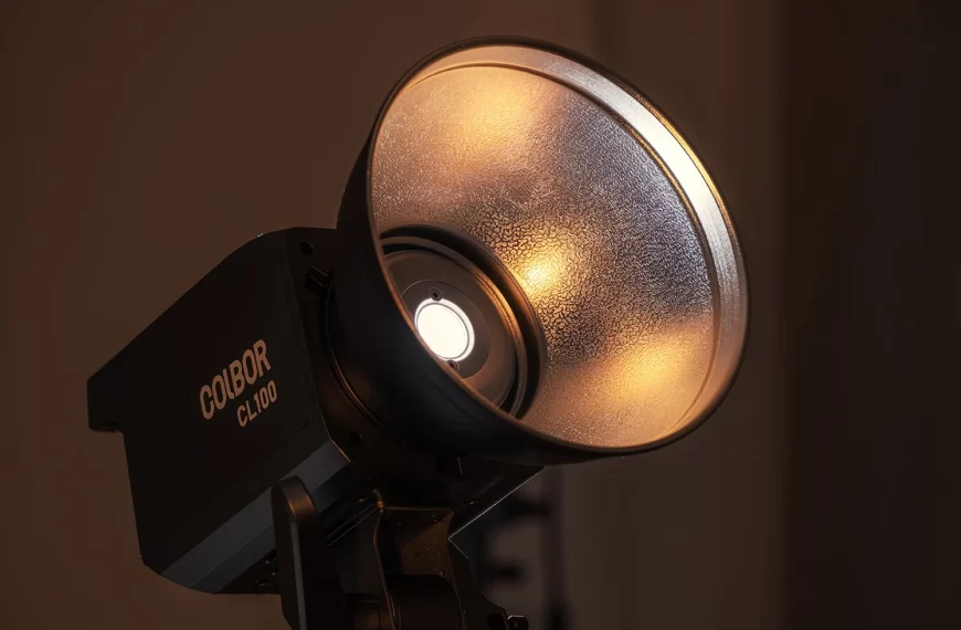 Lawanya Lampu Godox !!! Review Singkat Lampu Colbor CL100 !!!