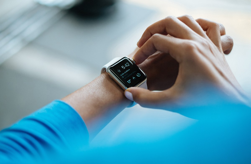 Rekomendasi Merk Smartwatch Terbaik Dibawah 5 Jutaan, Mulai Dari Garmin Hingga Coros!!!